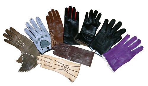 Разные перчатки