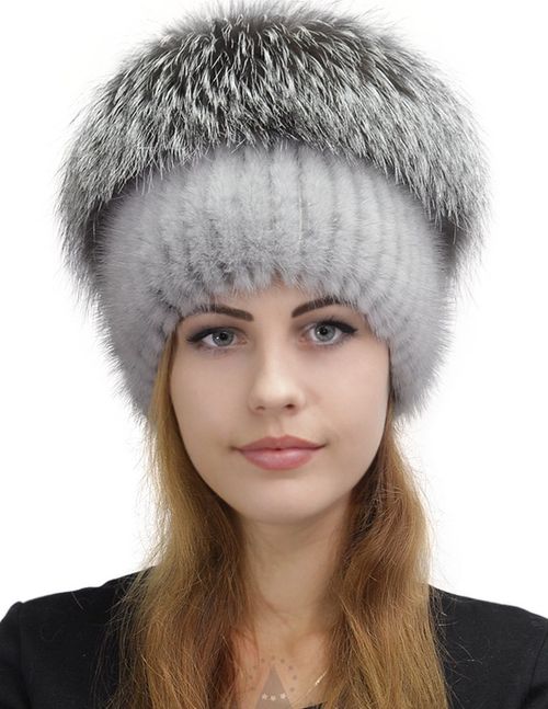 Модная зимняя шапка
