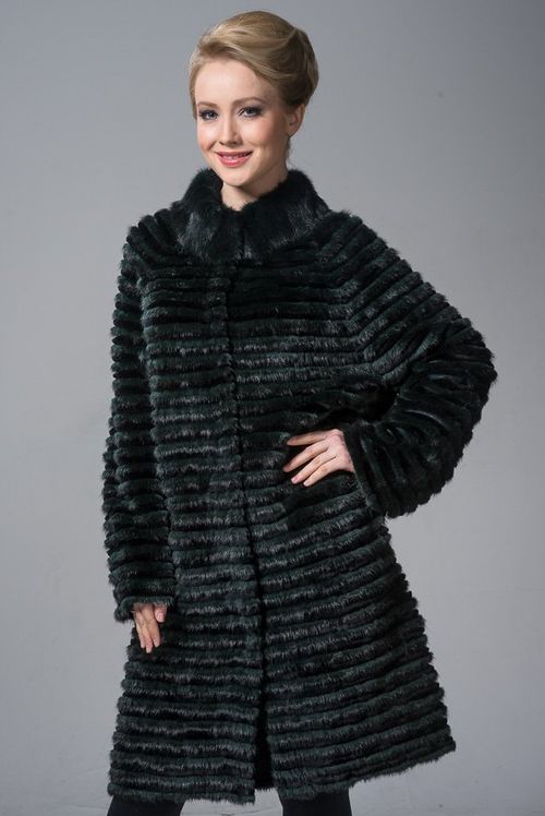 Черное трикотажное пальто 